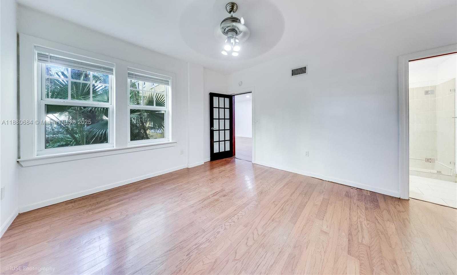 Small Image of 536 14TH ST #110, Miami Beach Number 12