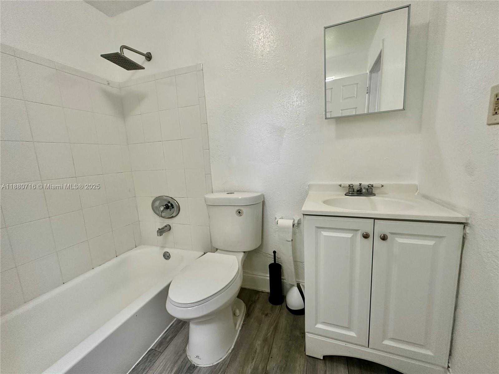 Small Image of 5519 NORTH WEST 4TH AVE #5519, Miami Number 17