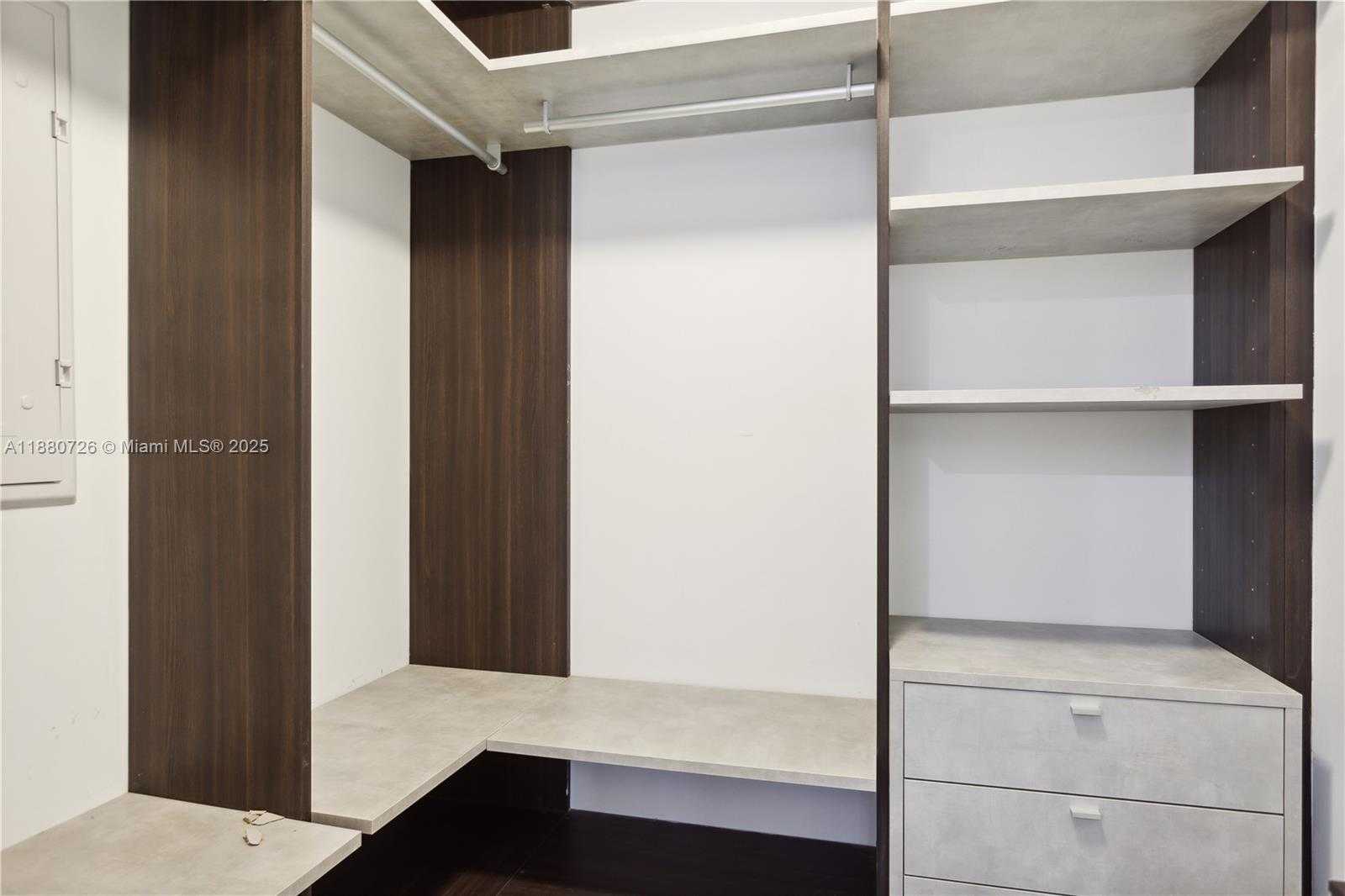 Small Image of 801 SOUTH MIAMI AVE #3207, Miami Number 10