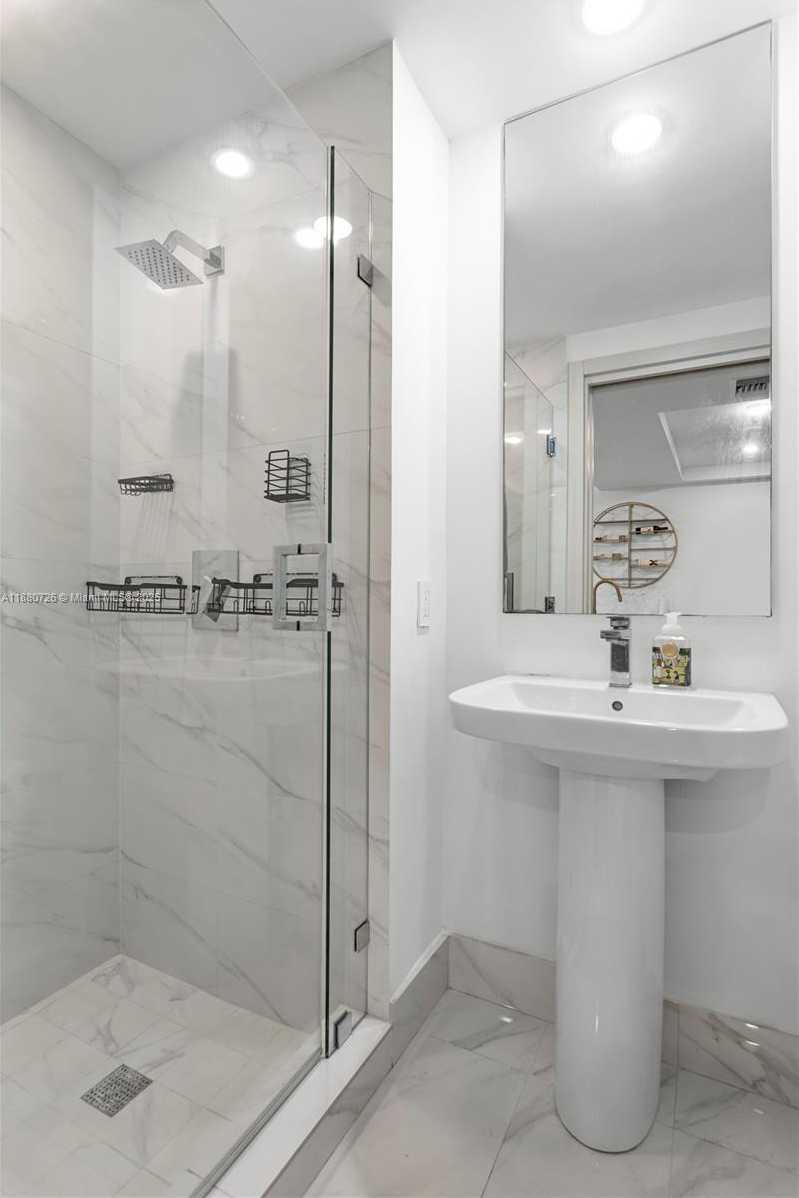 Small Image of 801 SOUTH MIAMI AVE #3207, Miami Number 13