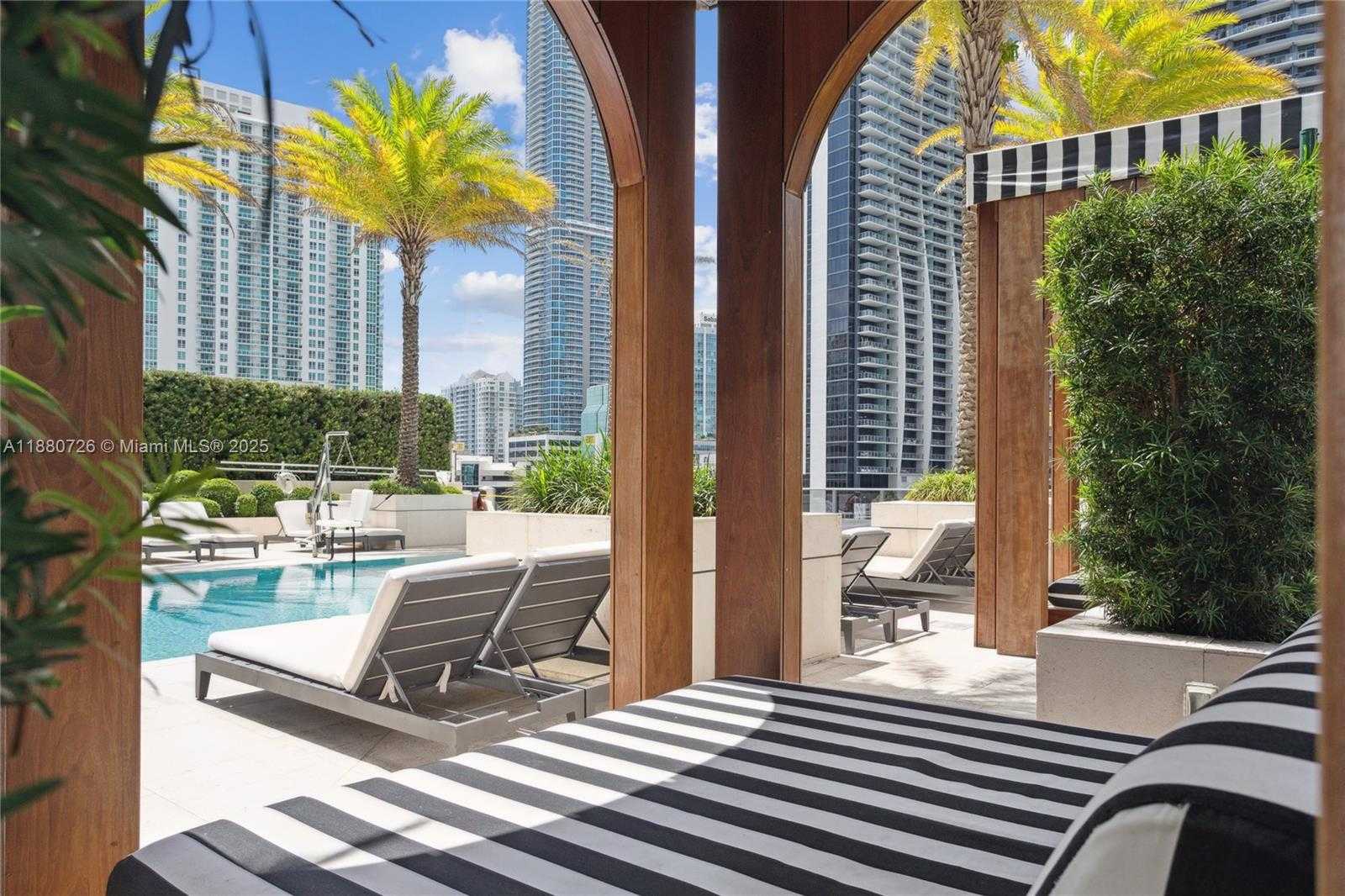 Small Image of 801 SOUTH MIAMI AVE #3207, Miami Number 21