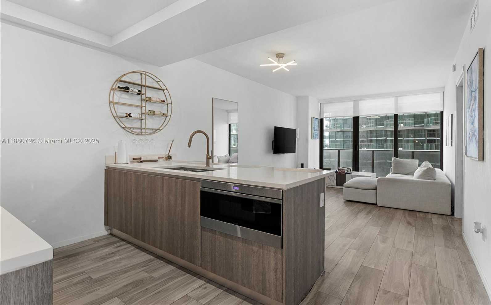 Small Image of 801 SOUTH MIAMI AVE #3207, Miami Number 4