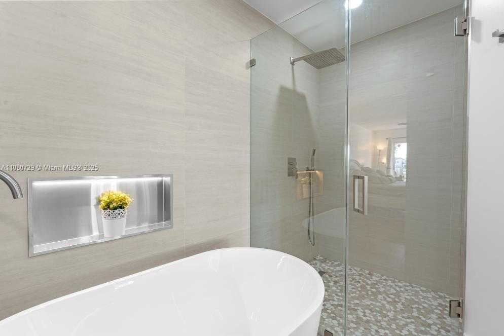 Small Image of 11221 SOUTH WEST 149TH PL, Miami Number 22