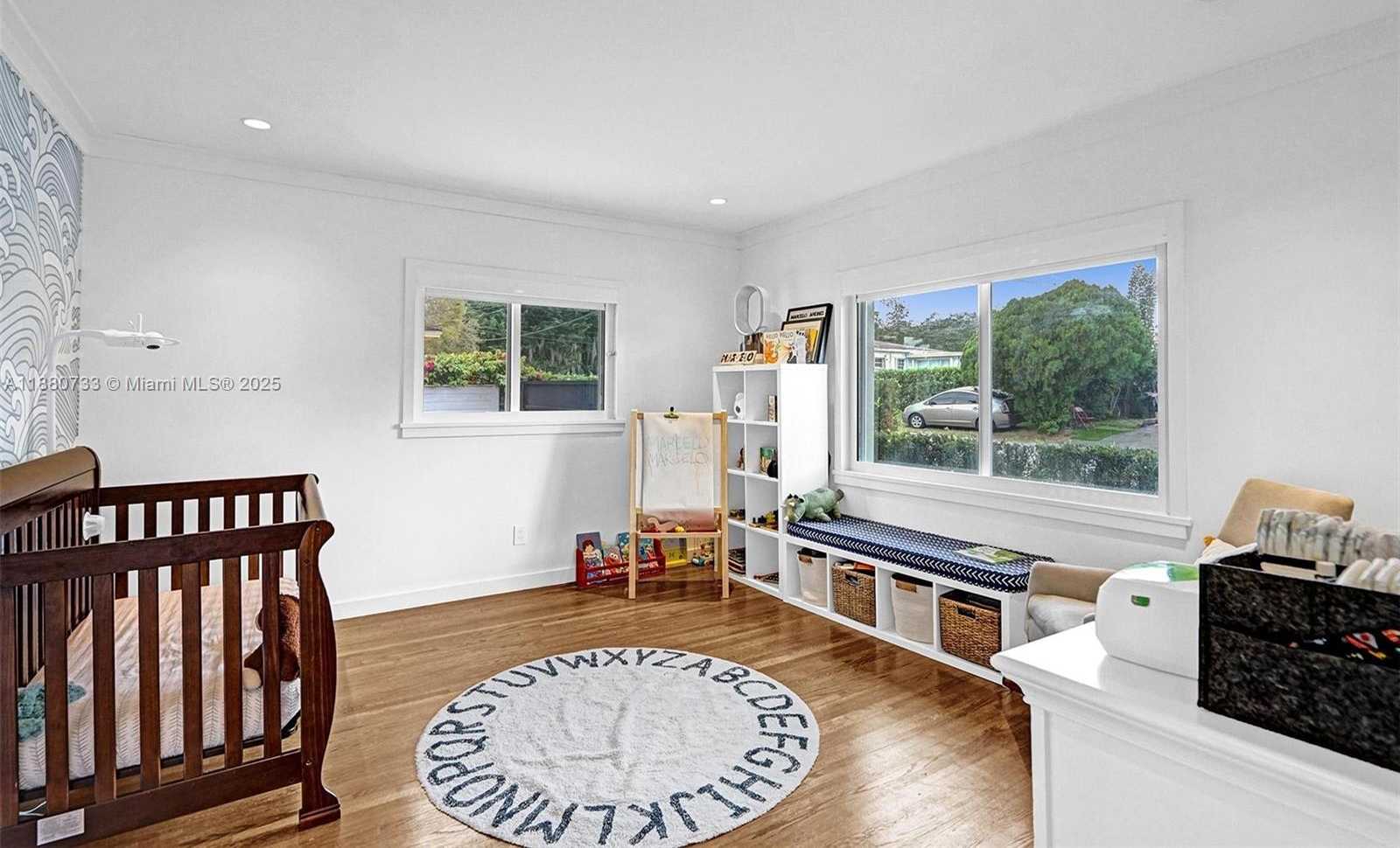 Small Image of 11425 NORTH EAST 3RD AVE, Miami Number 21
