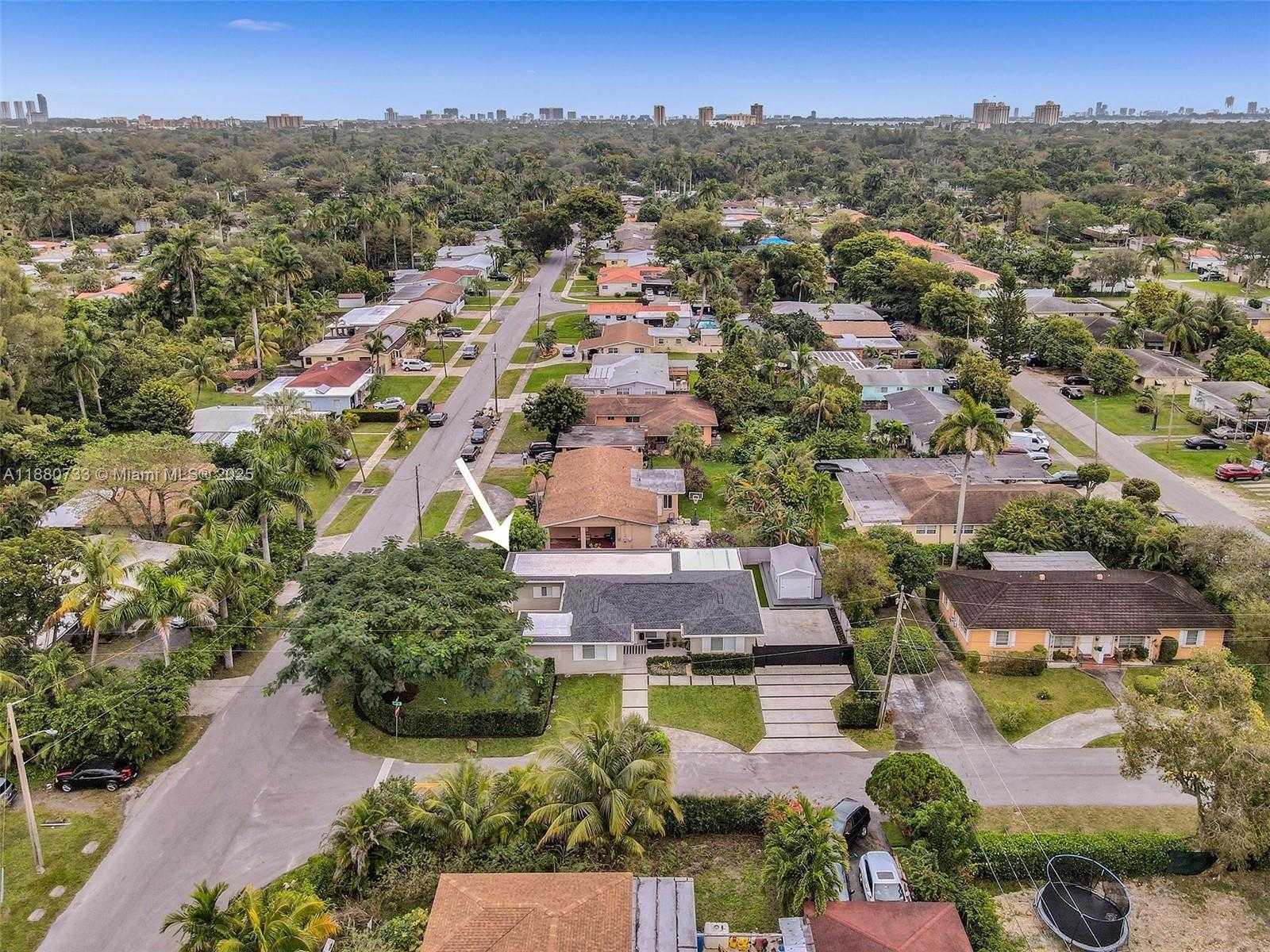 Small Image of 11425 NORTH EAST 3RD AVE, Miami Number 42