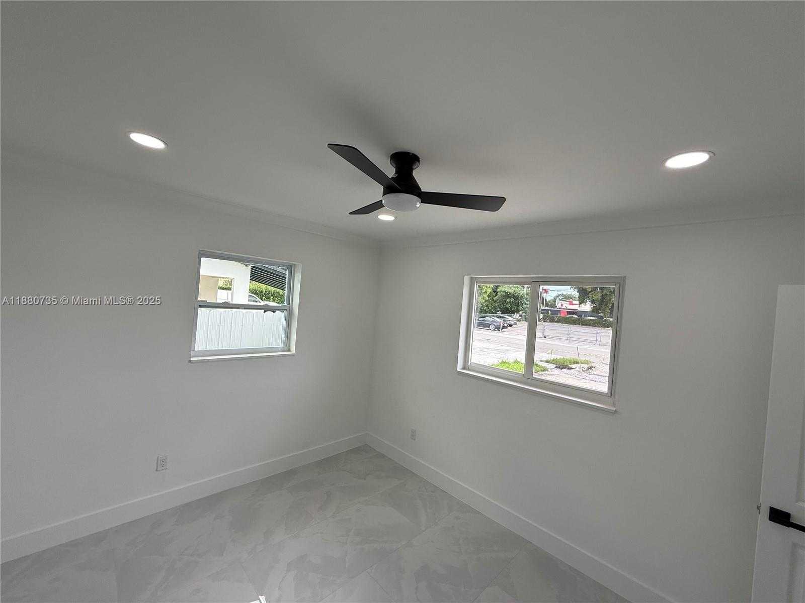 Small Image of 841 WEST 50TH ST #2, Hialeah Number 4