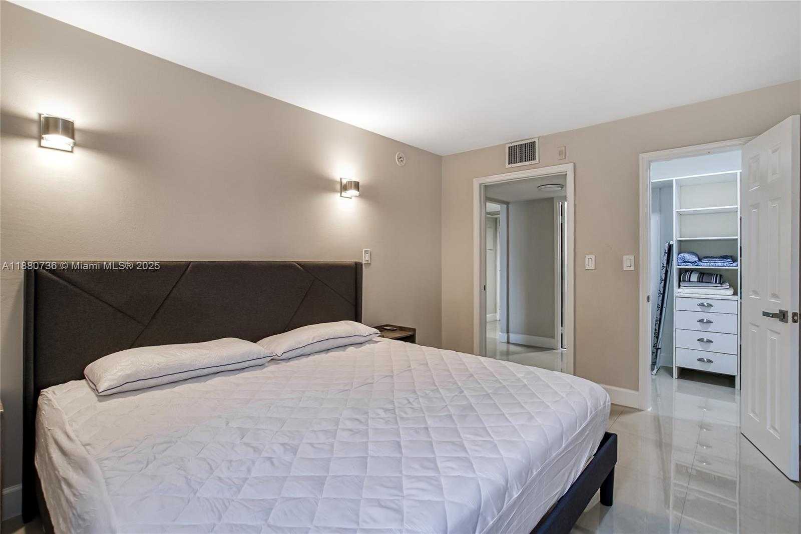 Small Image of 200 172ND ST #204, Sunny Isles Beach Number 18