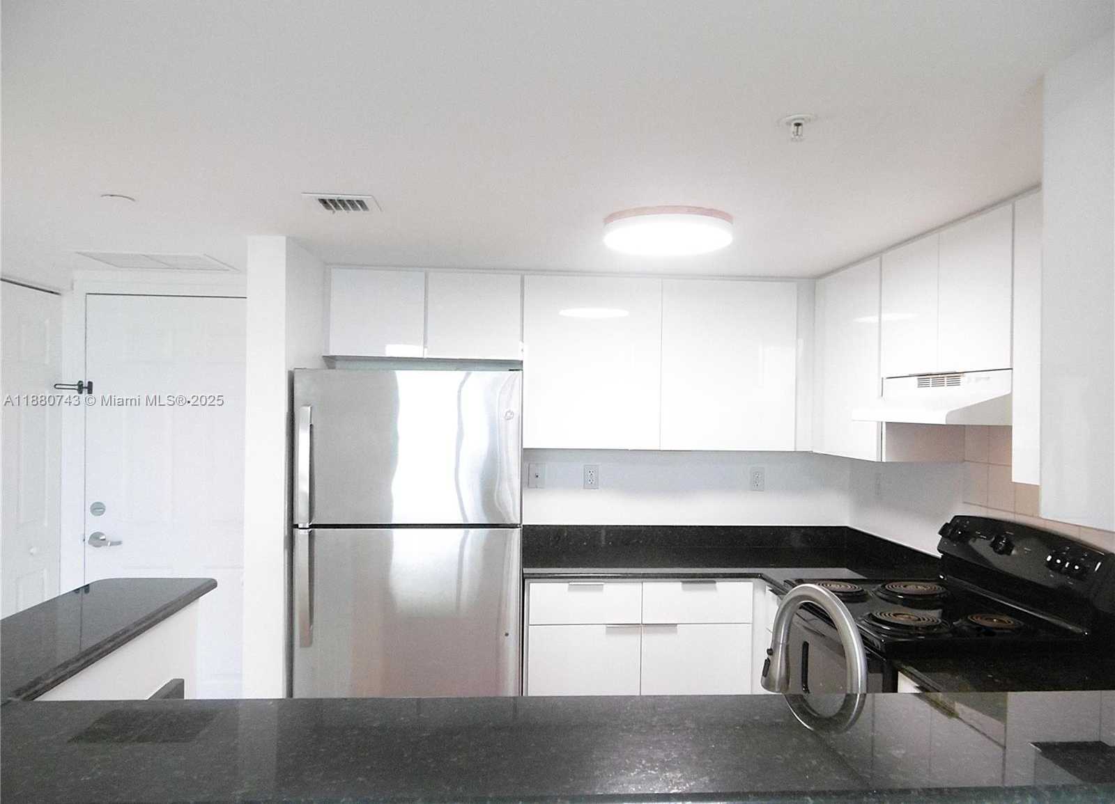 Small Image of 3000 CORAL WAY #819, Miami Number 10
