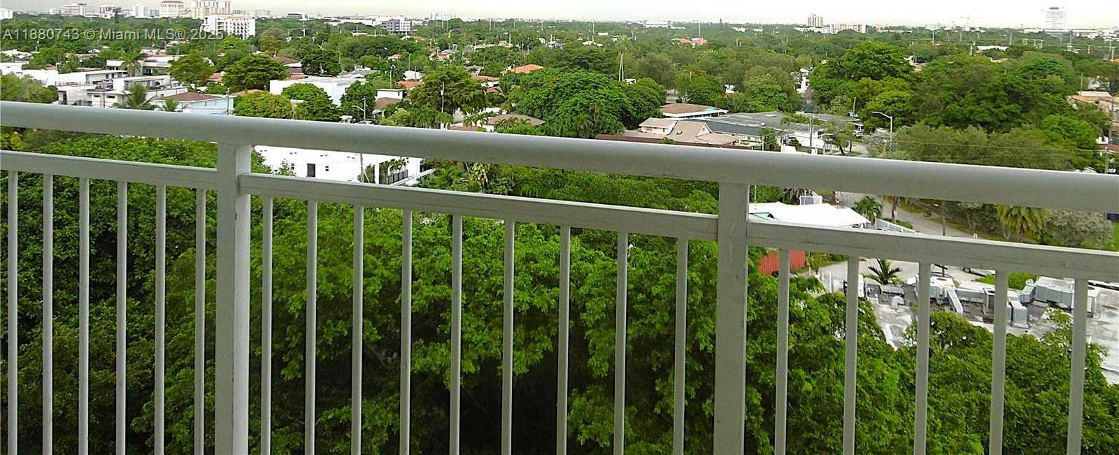 Small Image of 3000 CORAL WAY #819, Miami Number 15