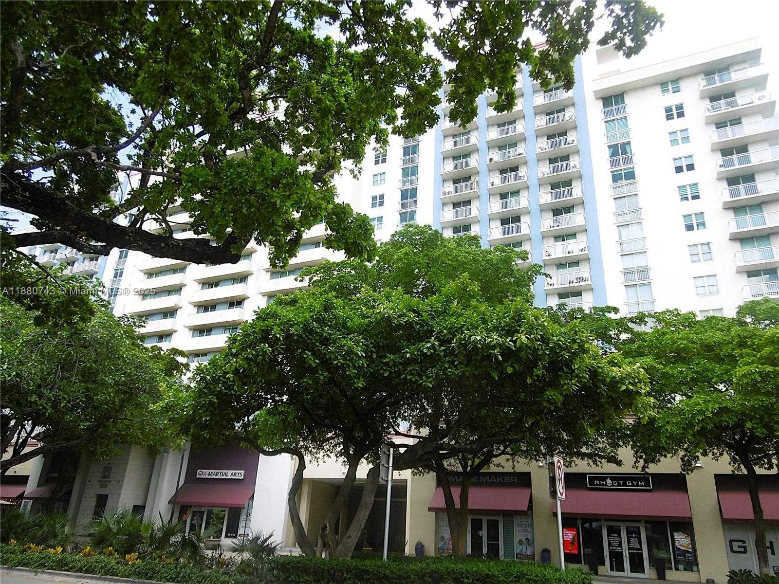 Small Image of 3000 CORAL WAY #819, Miami Number 2