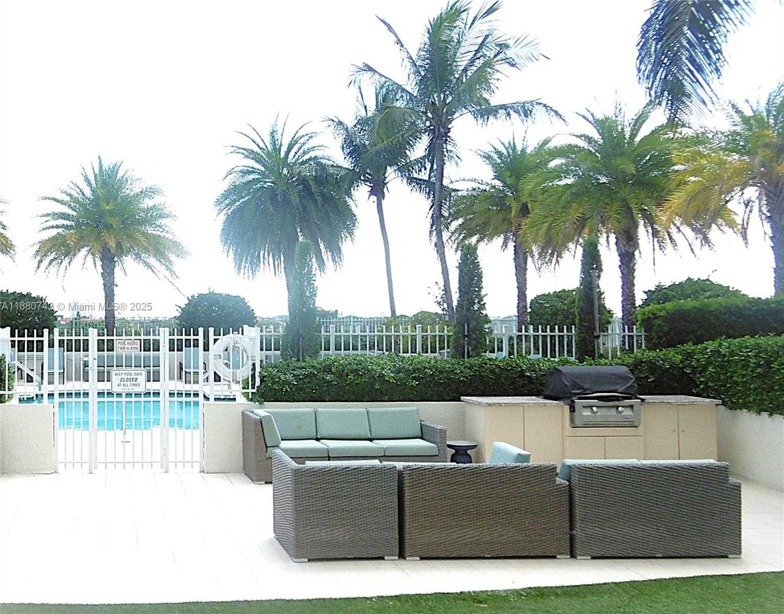 Small Image of 3000 CORAL WAY #819, Miami Number 30