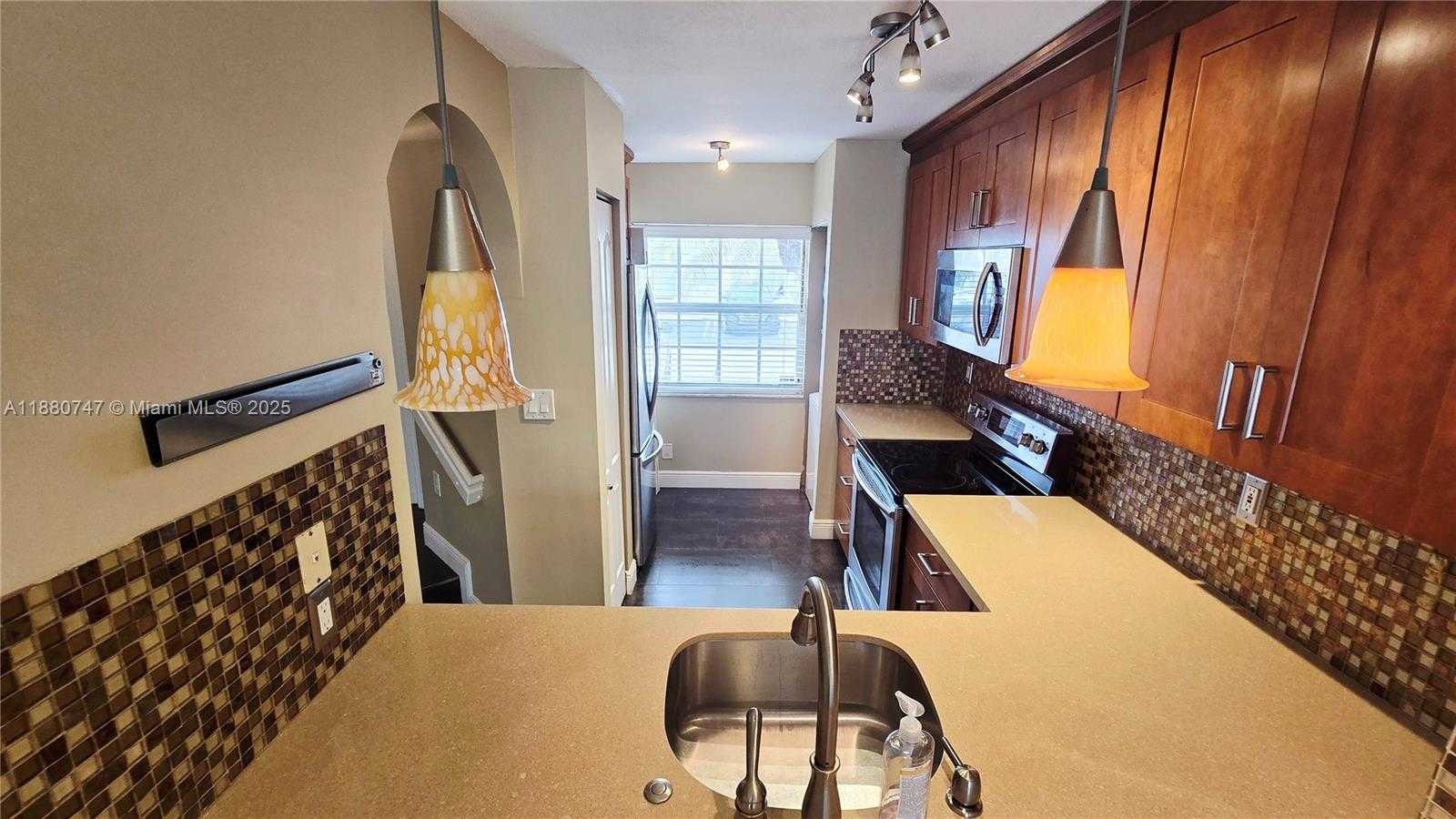 Small Image of 14273 SOUTH WEST 121ST PL #3, Miami Number 16
