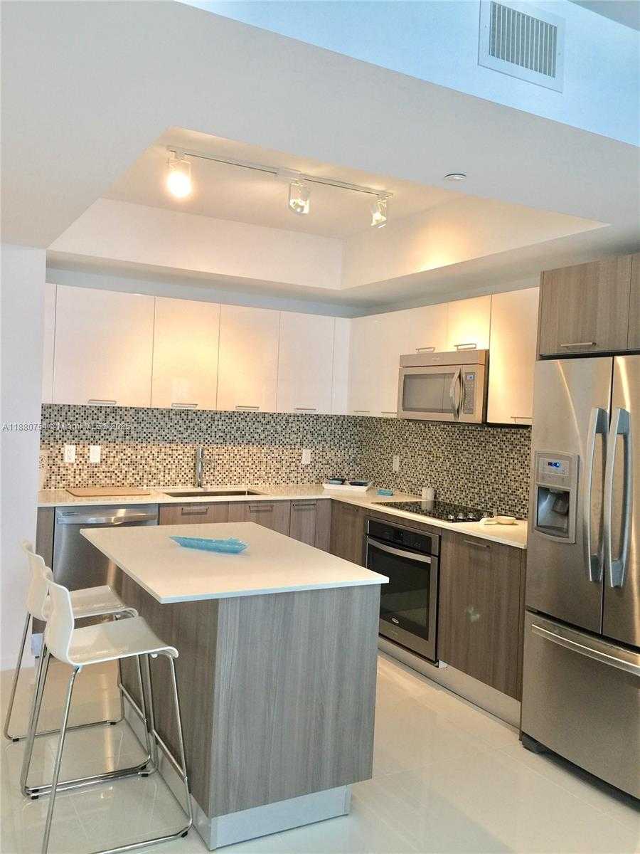 Small Image of 5300 PASEO BLVD #410, Doral Number 5