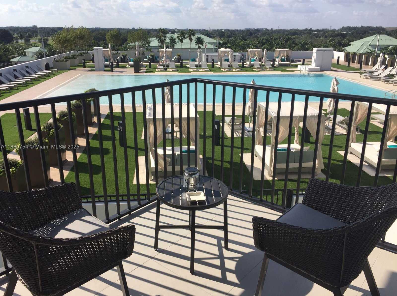Small Image of 5300 PASEO BLVD #410, Doral Number 9