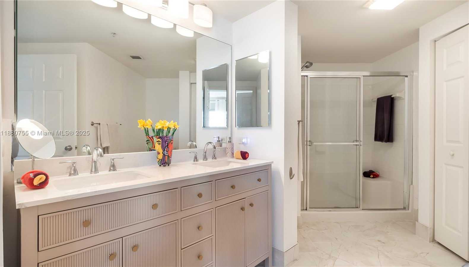 Small Image of 17100 NORTH BAY RD #1603, Sunny Isles Beach Number 17