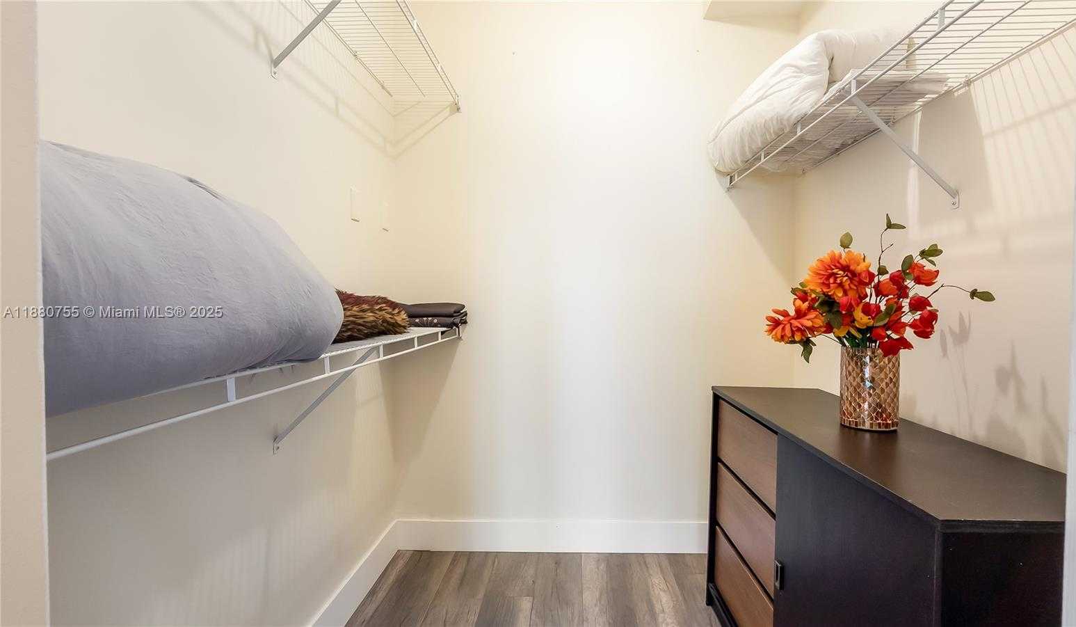 Small Image of 17100 NORTH BAY RD #1603, Sunny Isles Beach Number 20