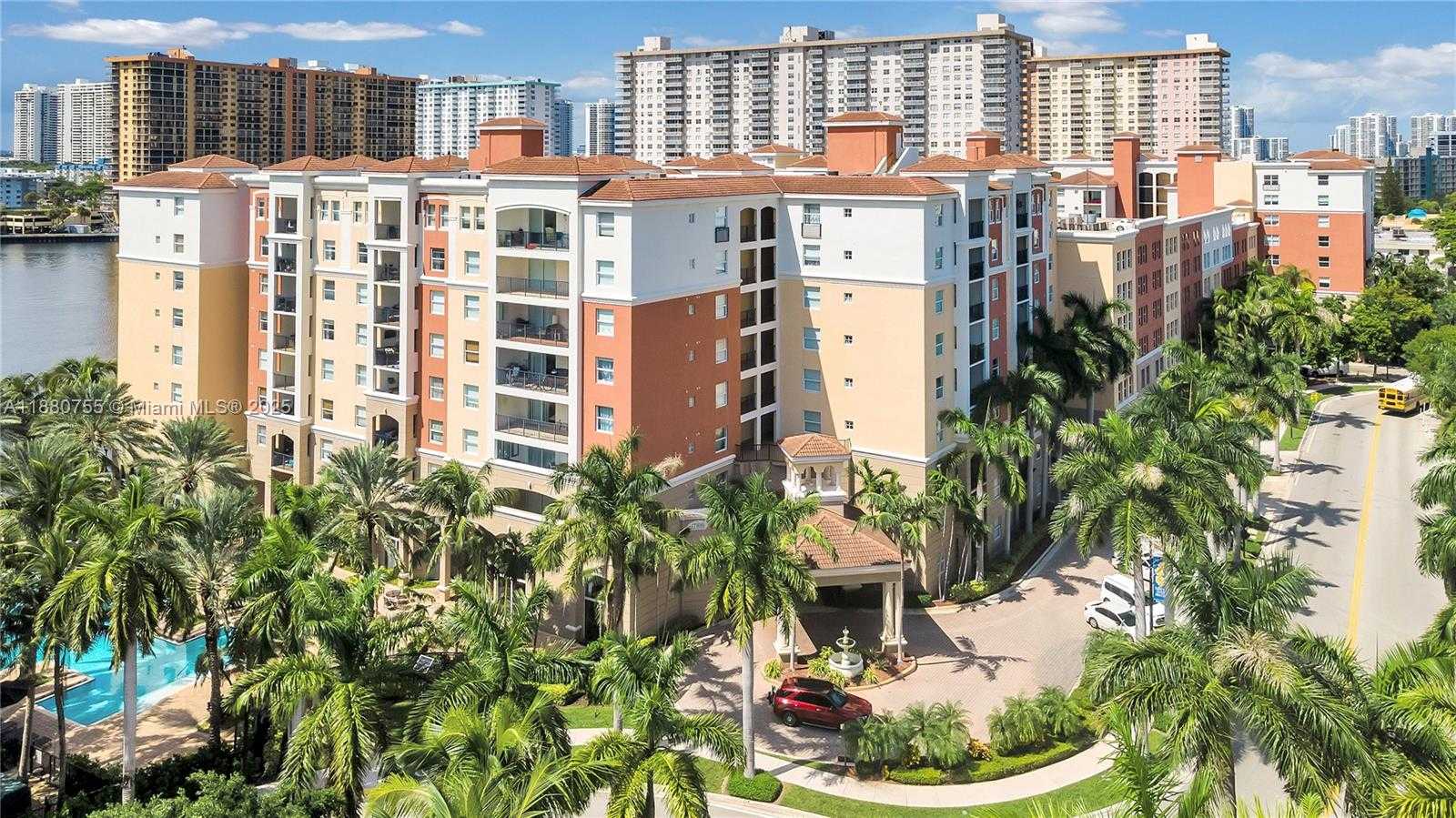 Small Image of 17100 NORTH BAY RD #1603, Sunny Isles Beach Number 37