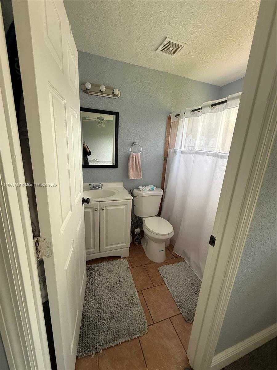 Small Image of 25835 SOUTH WEST 123RD AVE #25835, Homestead Number 8