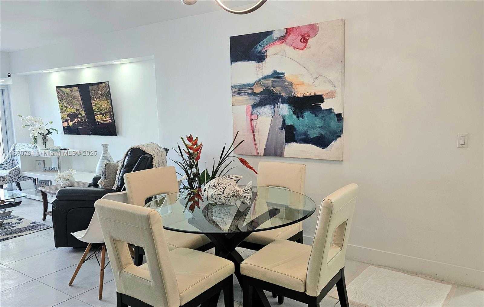 Small Image of 1980 SOUTH OCEAN DR #2K, Hallandale Beach Number 3