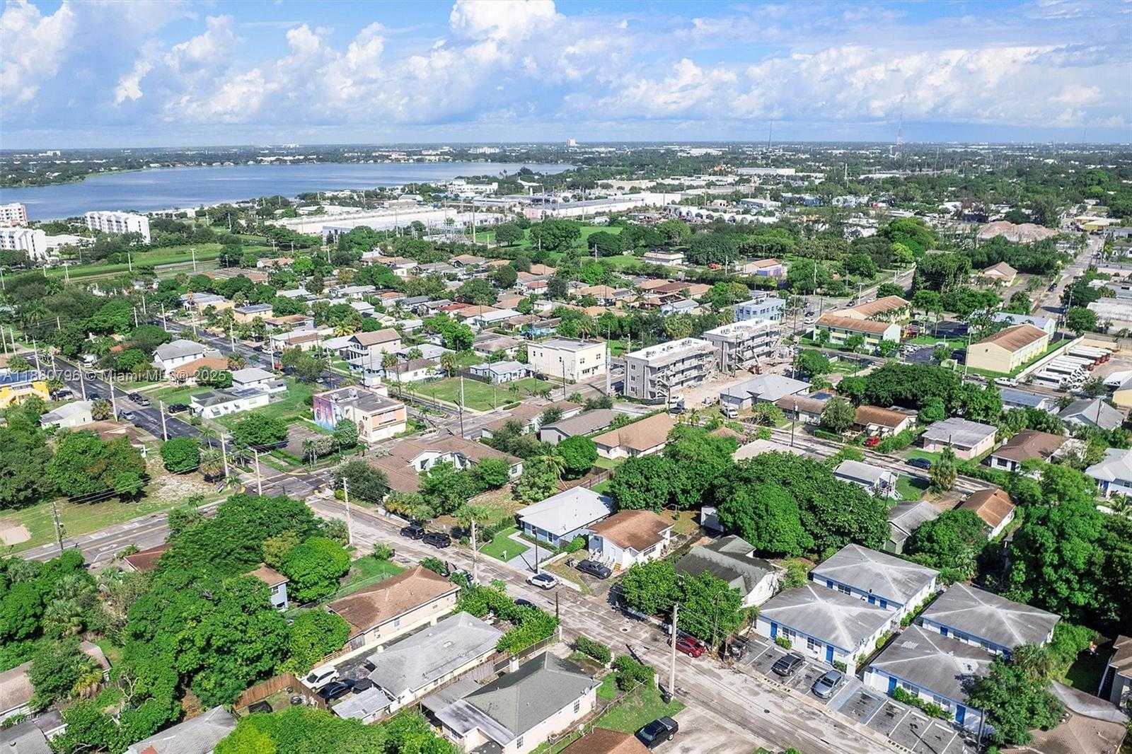 Small Image of 901 20TH ST #901, West Palm Beach Number 30