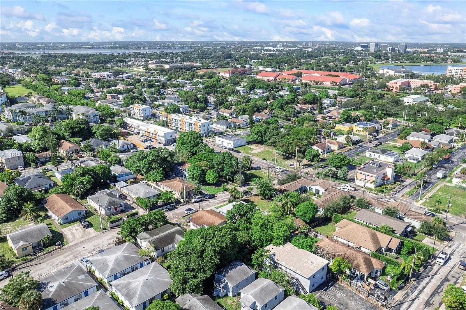 Small Image of 901 20TH ST #901, West Palm Beach Number 31