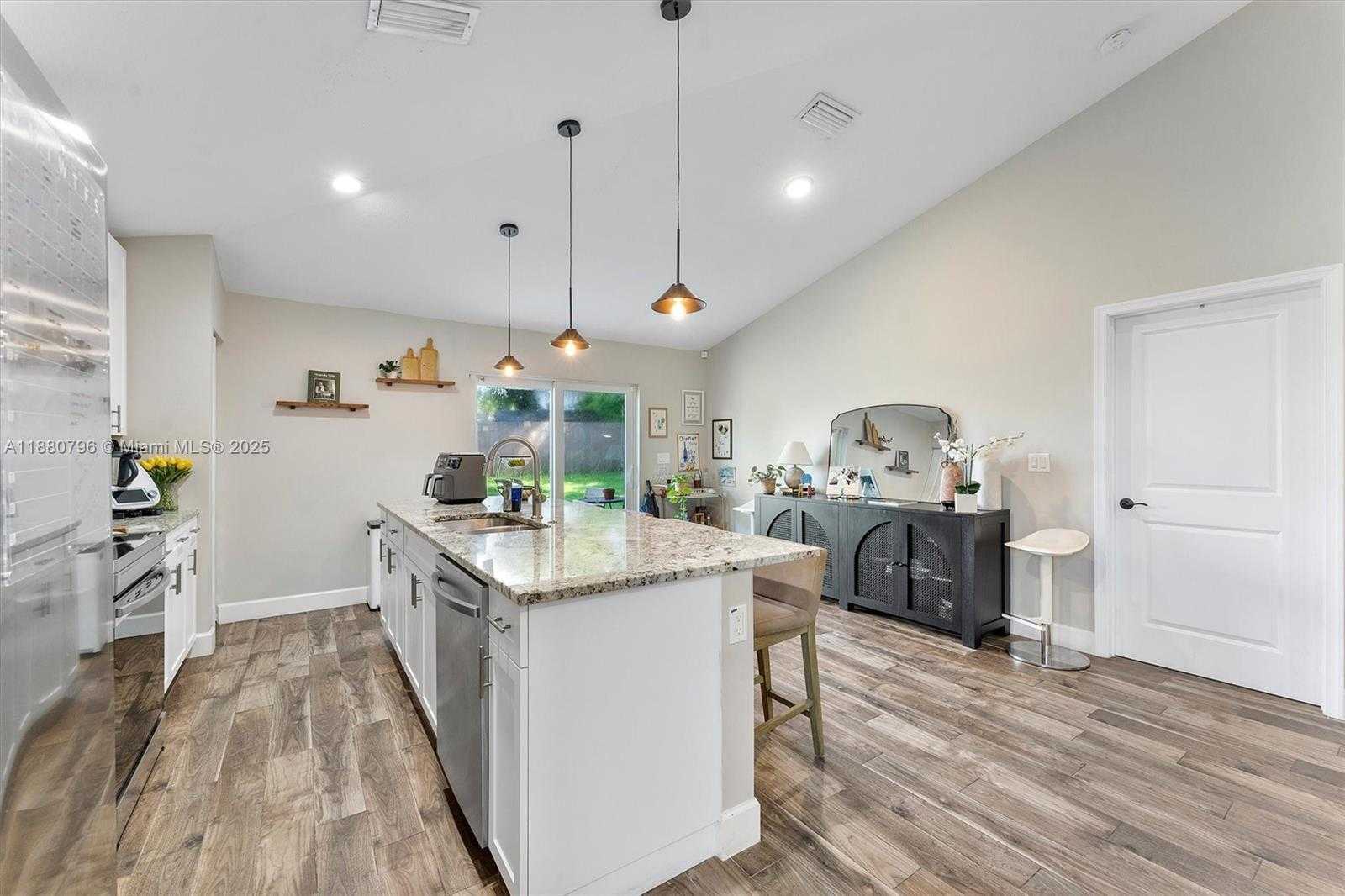 Small Image of 901 20TH ST #901, West Palm Beach Number 7