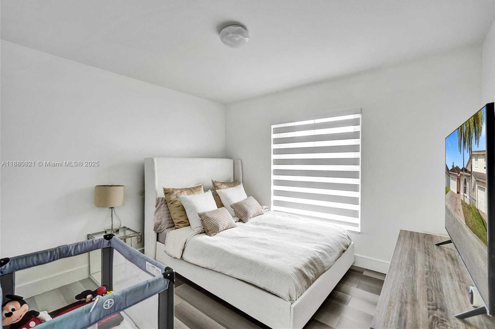 Small Image of 4955 SOUTH WEST 33RD AVE, Hollywood Number 21