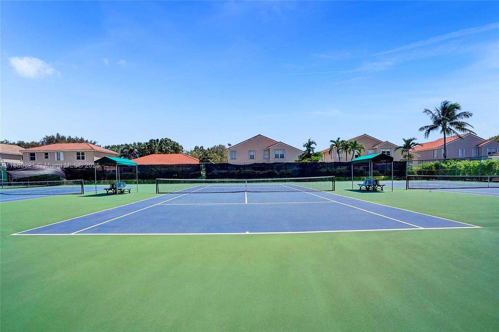 Small Image of 4955 SOUTH WEST 33RD AVE, Hollywood Number 39