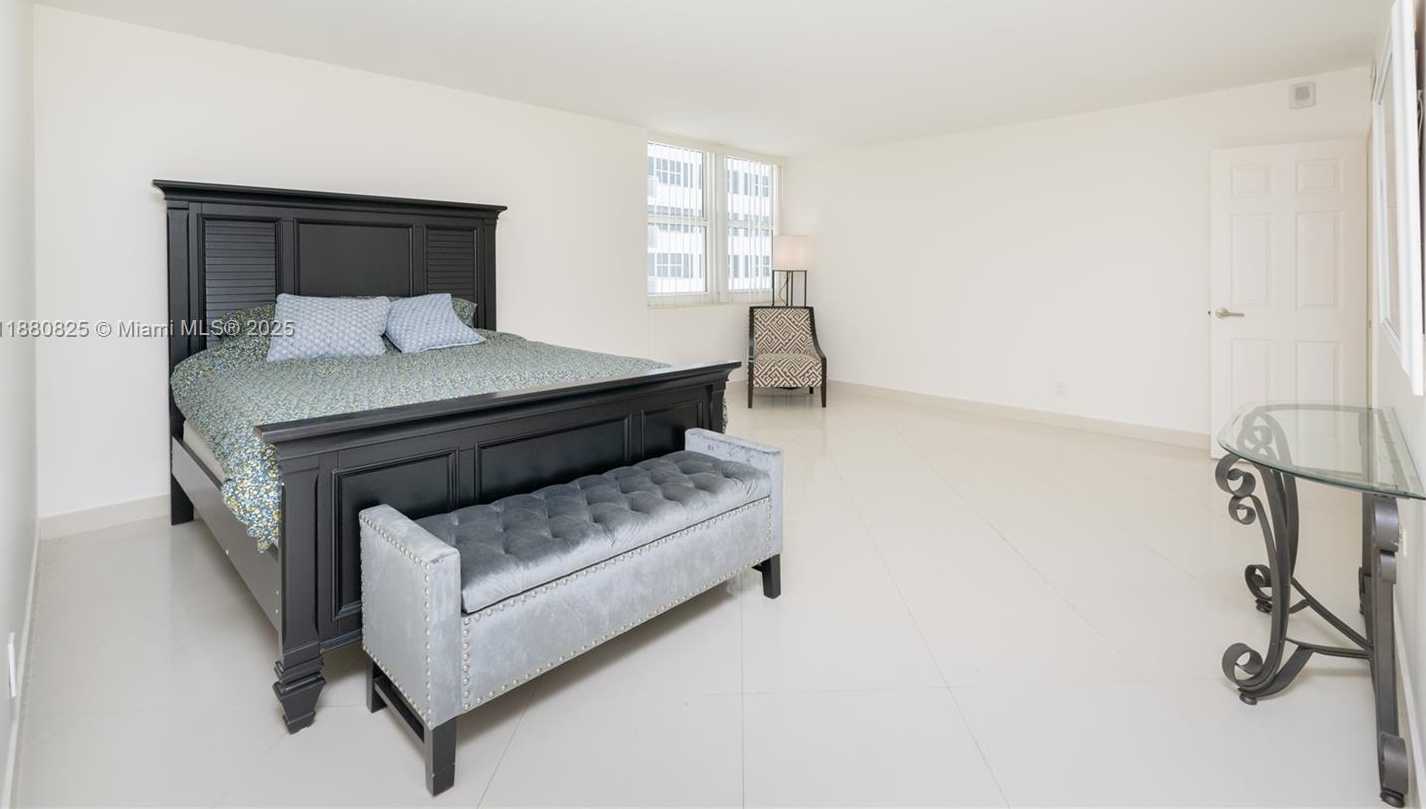 Small Image of 2030 SOUTH OCEAN DR #227, Hallandale Beach Number 16