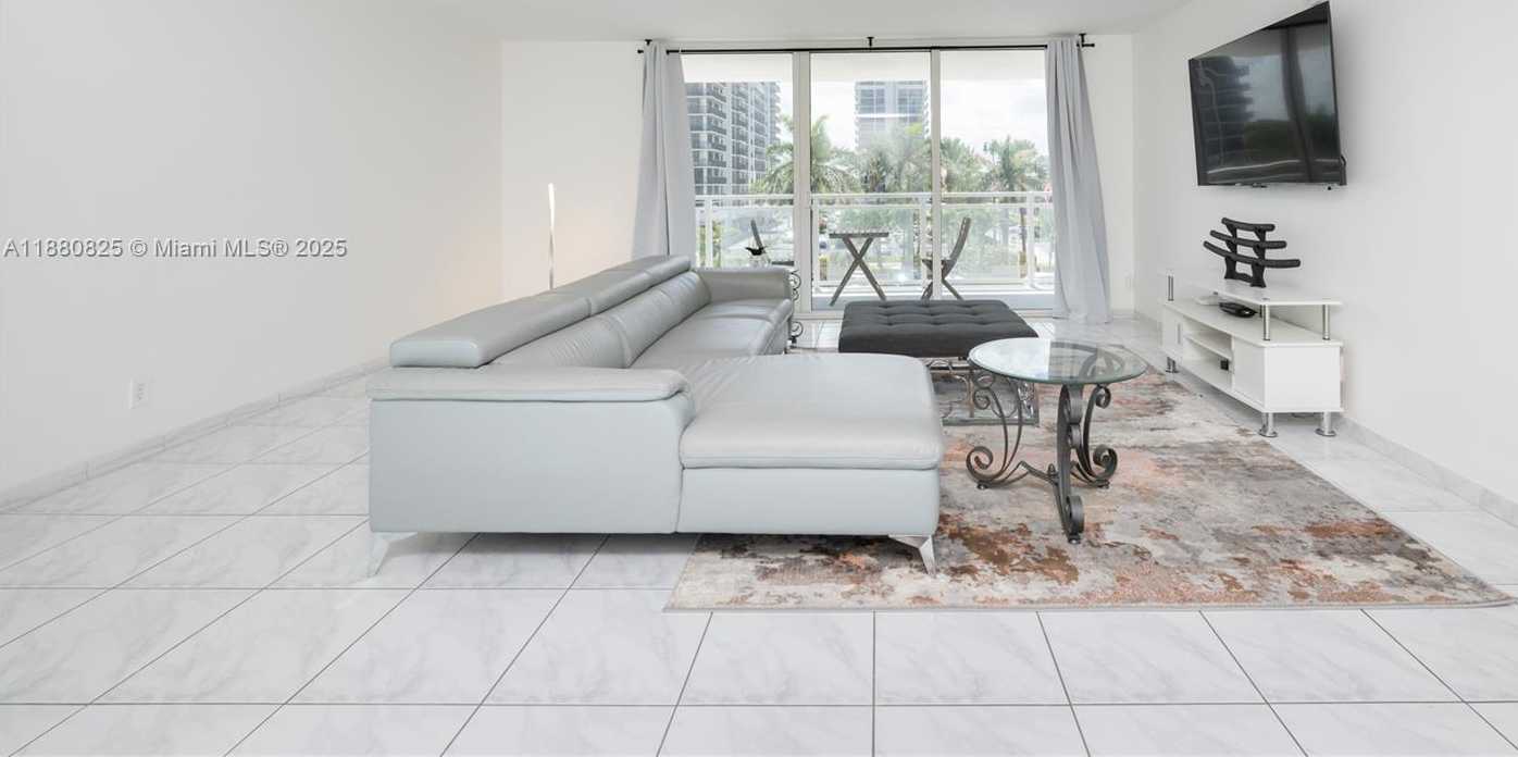 Small Image of 2030 SOUTH OCEAN DR #227, Hallandale Beach Number 3
