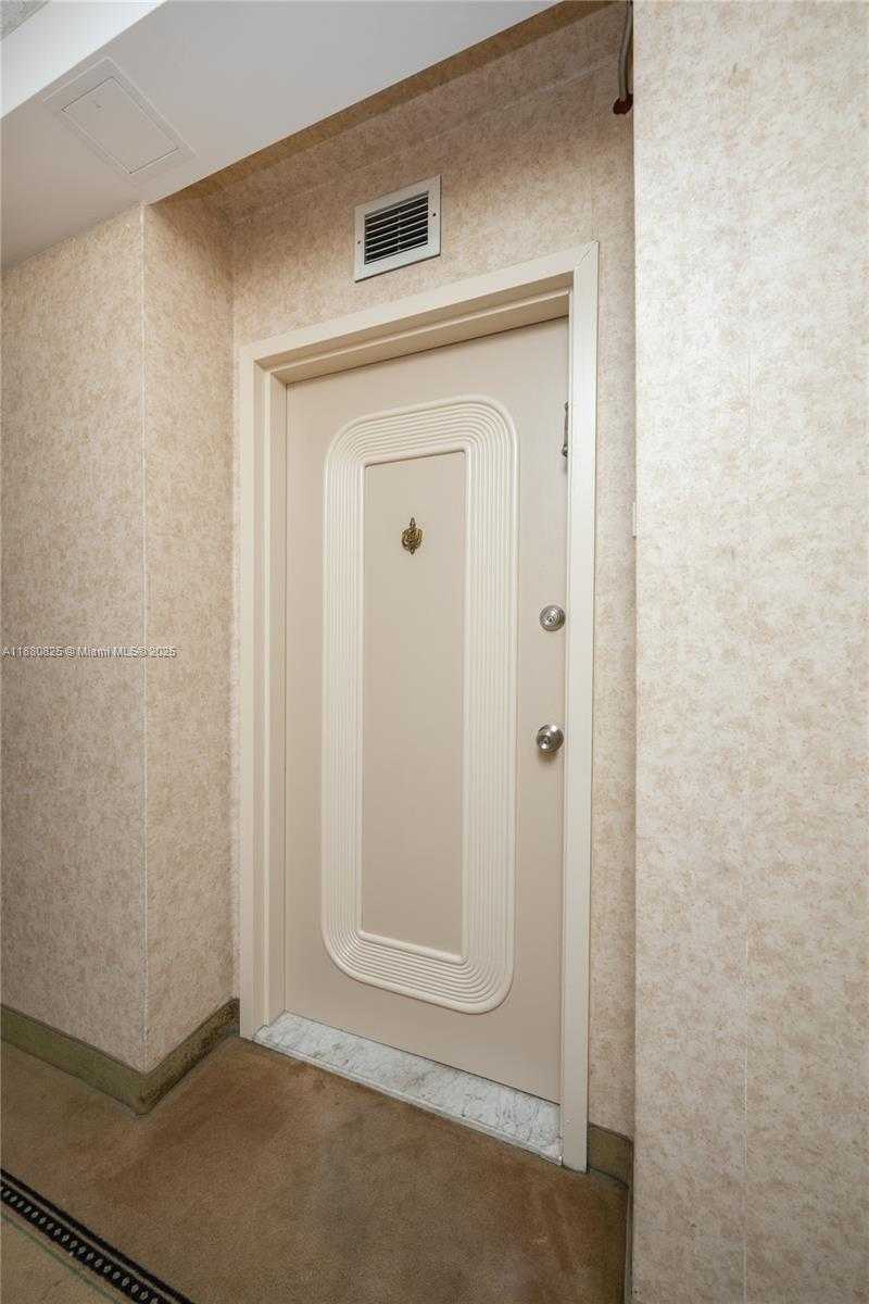 Small Image of 2030 SOUTH OCEAN DR #227, Hallandale Beach Number 37