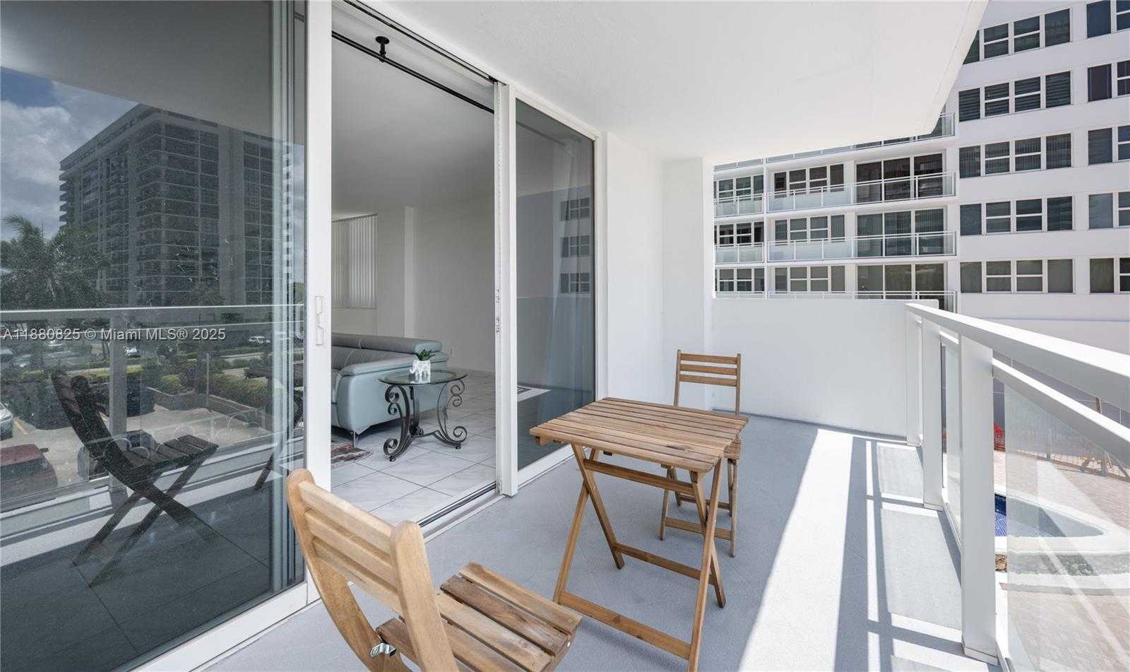 Small Image of 2030 SOUTH OCEAN DR #227, Hallandale Beach Number 38