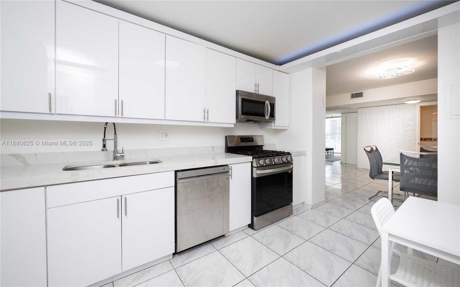 Small Image of 2030 SOUTH OCEAN DR #227, Hallandale Beach Number 8