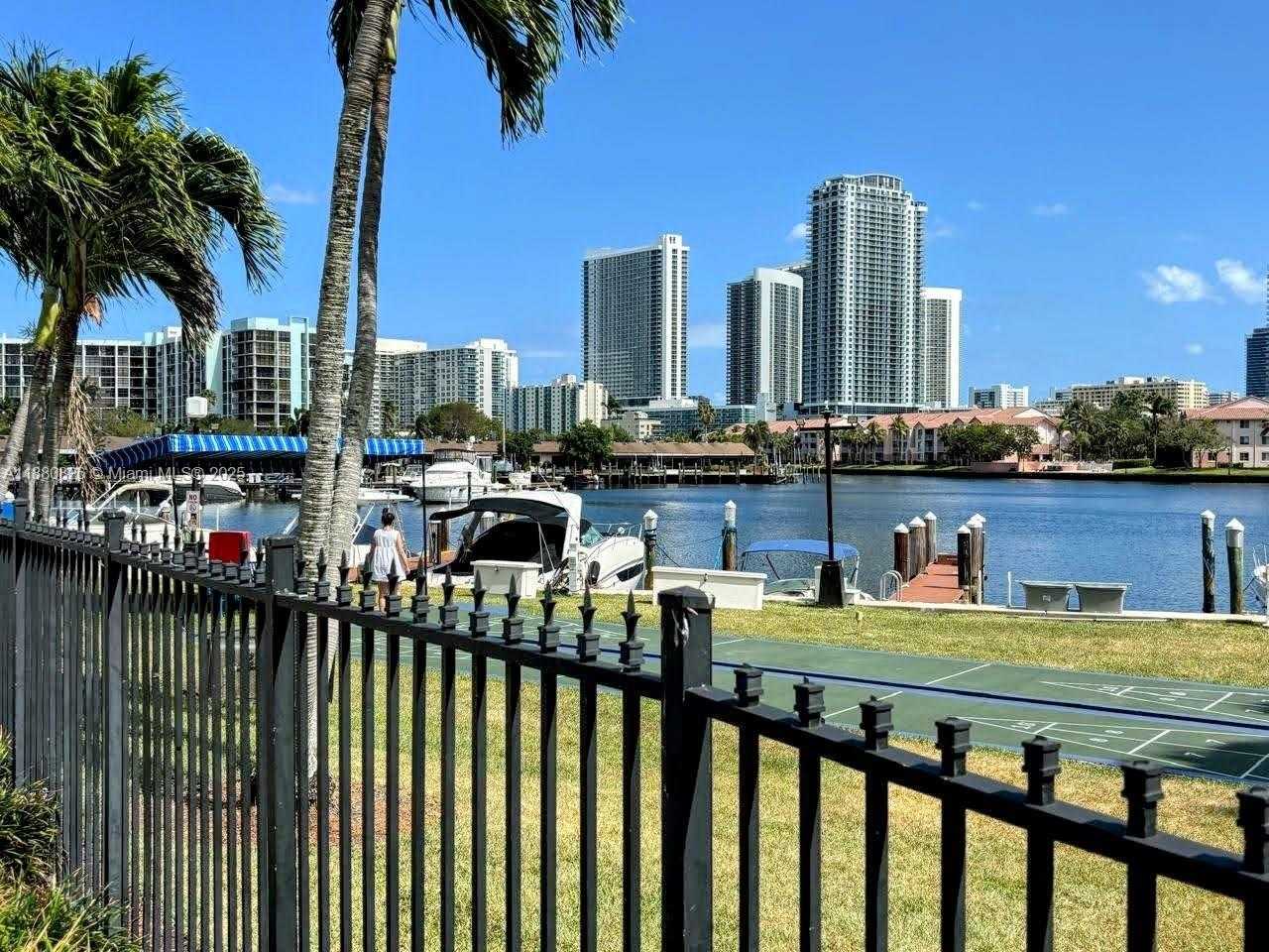 Small Image of 500 THREE ISLANDS BLVD #808, Hallandale Beach Number 22