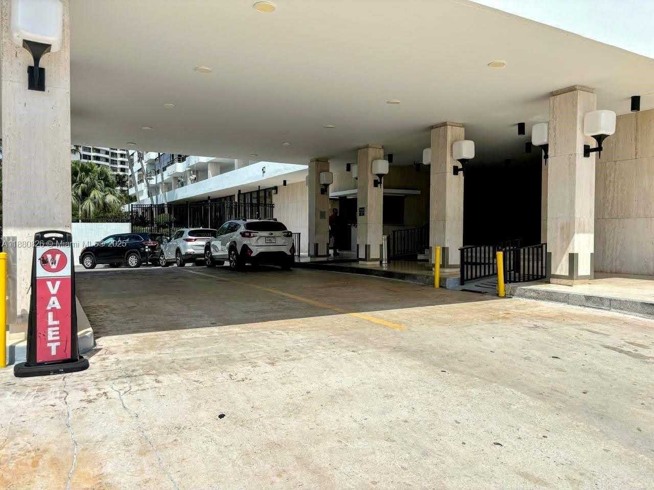 Small Image of 500 THREE ISLANDS BLVD #808, Hallandale Beach Number 25