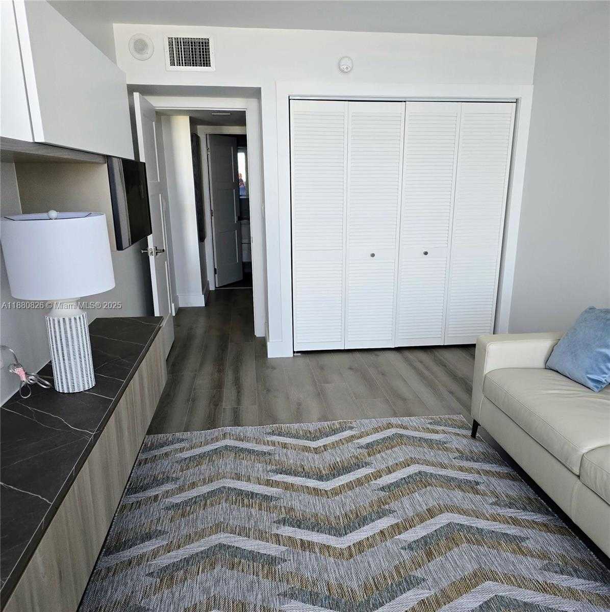 Small Image of 500 THREE ISLANDS BLVD #808, Hallandale Beach Number 8
