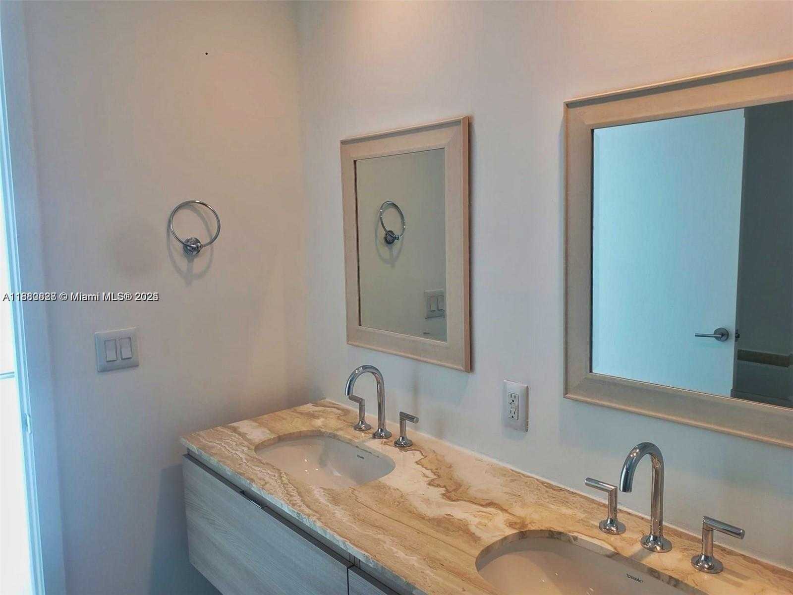 Small Image of 2900 NORTH EAST 7TH AVE #3805, Miami Number 12