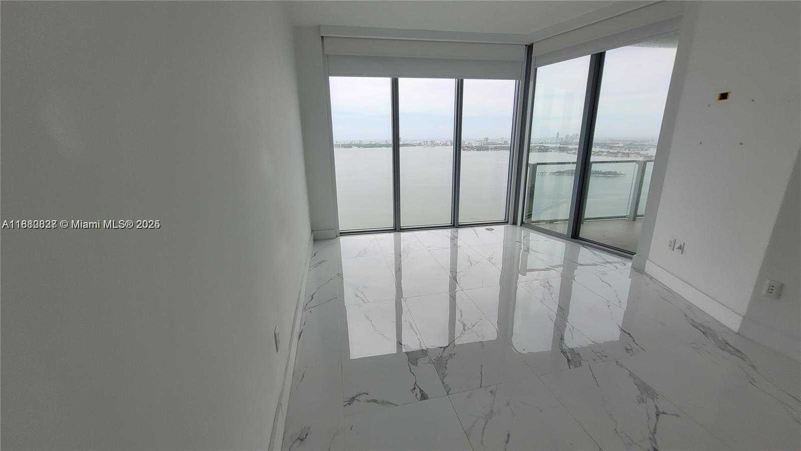 Small Image of 2900 NORTH EAST 7TH AVE #3805, Miami Number 9