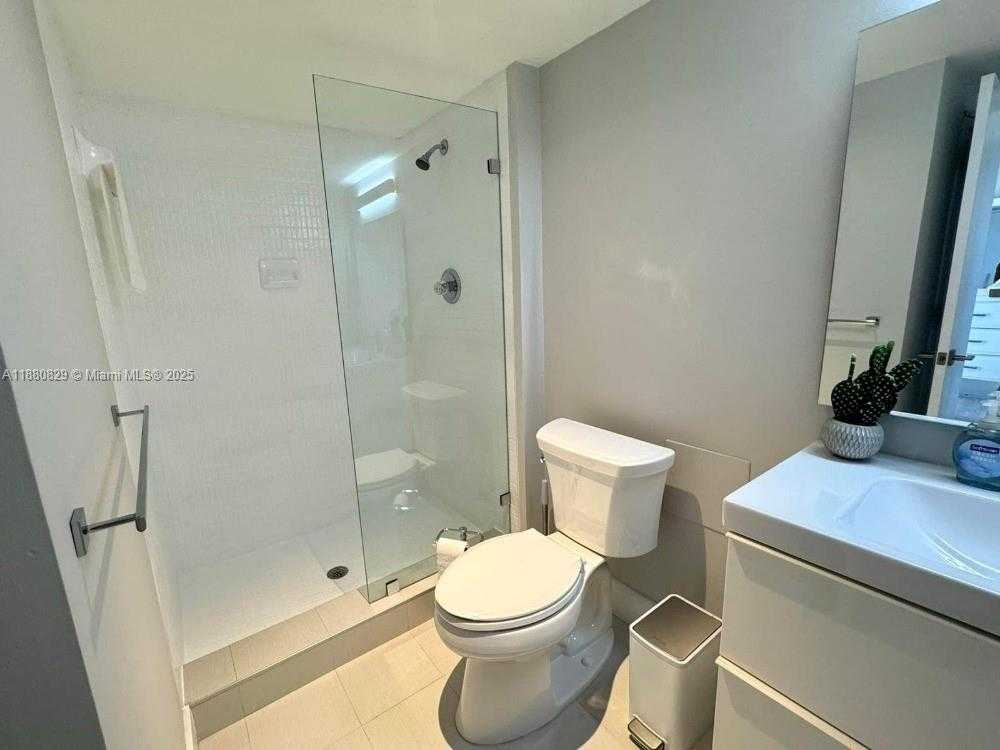 Small Image of 20301 WEST COUNTRY CLUB DR #2522, Aventura Number 11