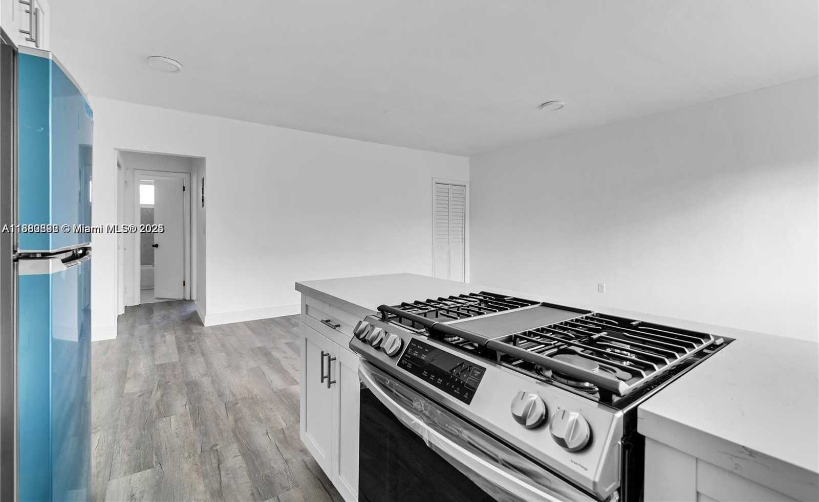 Small Image of 780 73RD ST #7, Miami Beach Number 2