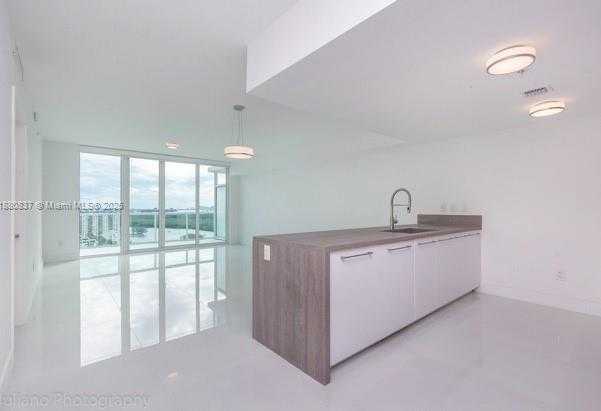 Small Image of 400 SUNNY ISLES BLVD #1920, Sunny Isles Beach Number 11