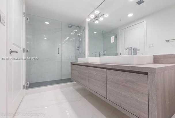 Small Image of 400 SUNNY ISLES BLVD #1920, Sunny Isles Beach Number 14