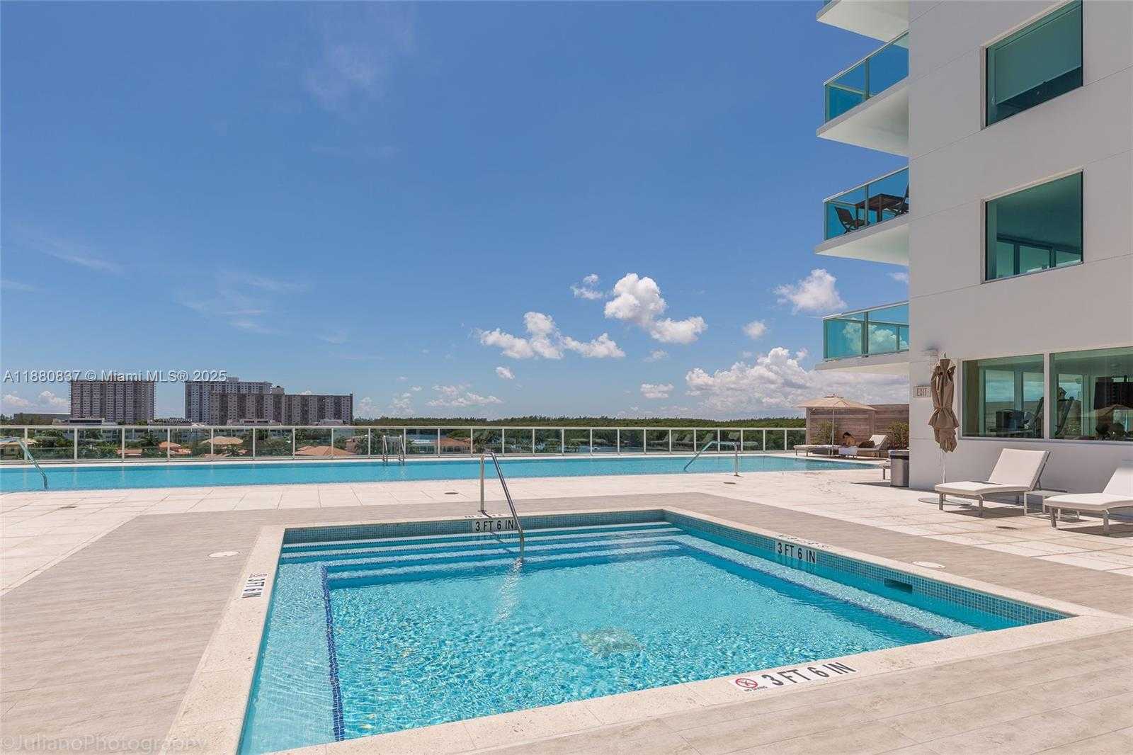 Small Image of 400 SUNNY ISLES BLVD #1920, Sunny Isles Beach Number 3