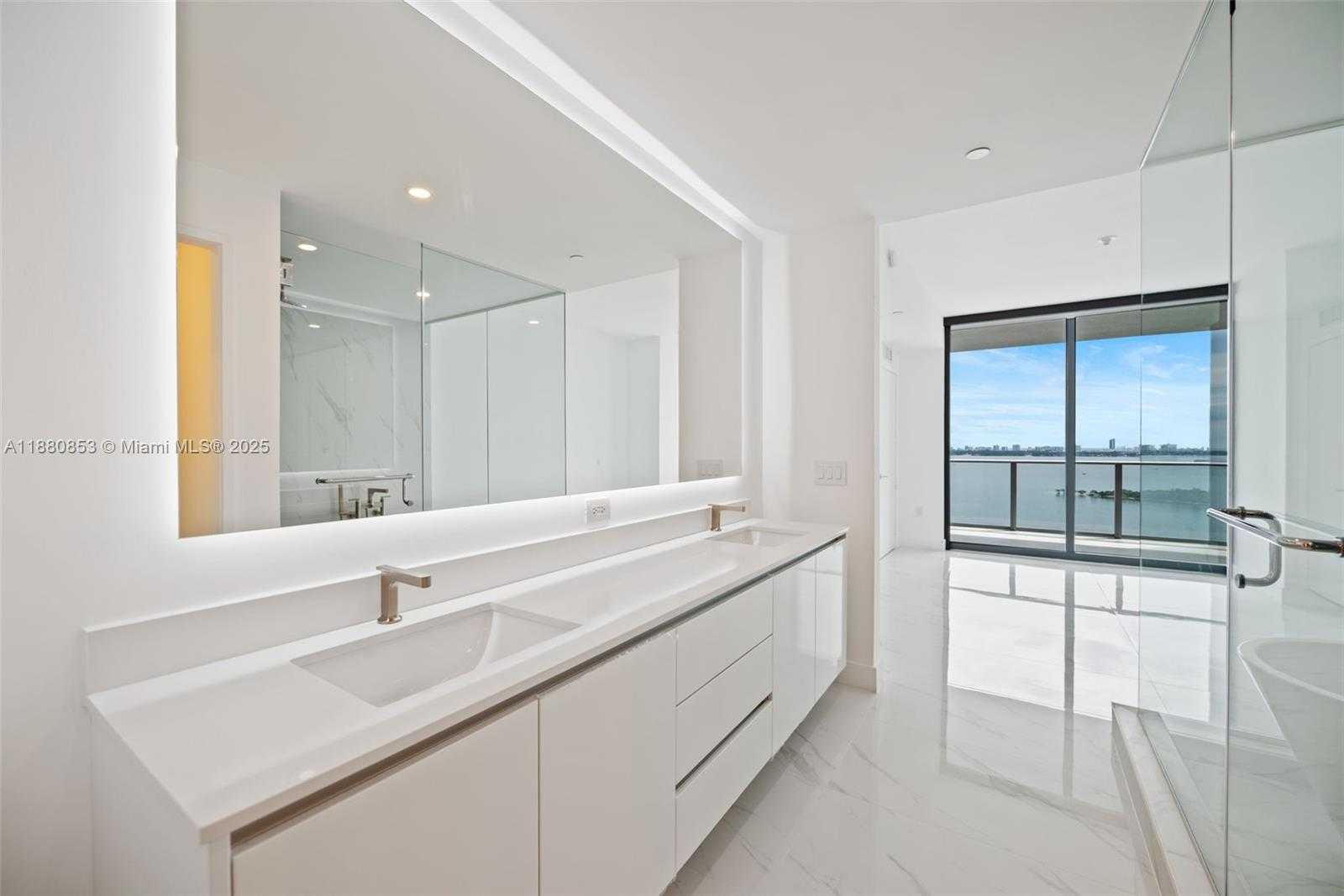 Small Image of 700 NORTH EAST 24TH ST #2004, Miami Number 15