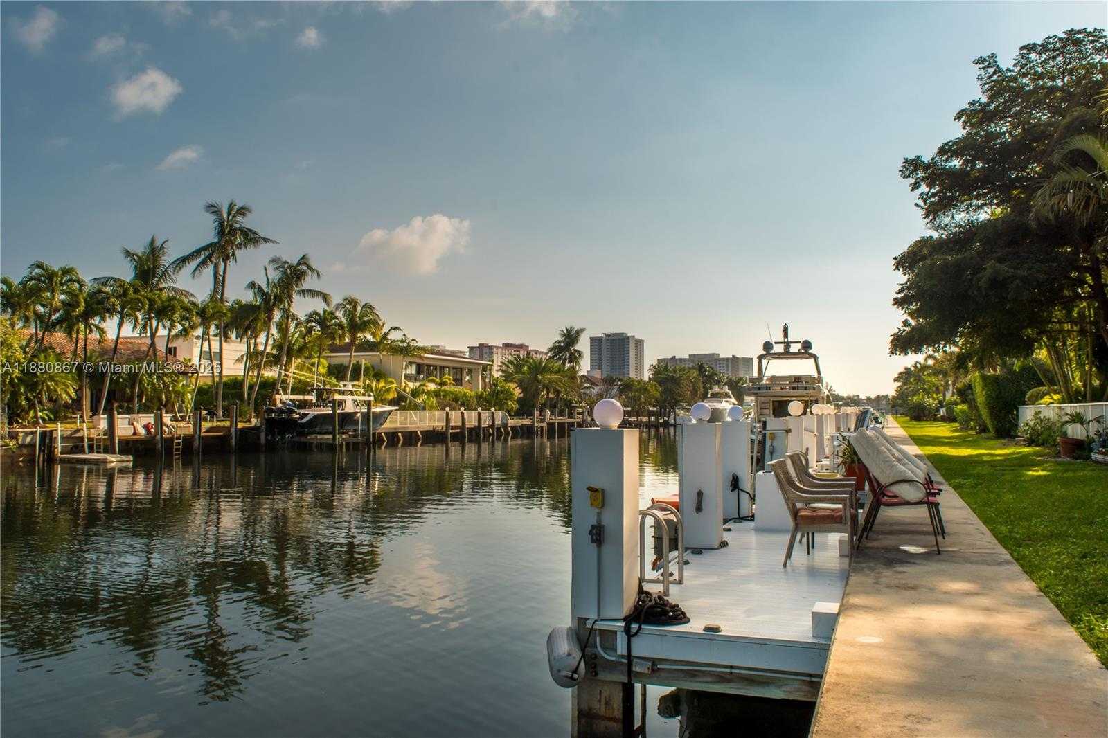 Small Image of 3705 NORTH EAST 214 ST #13, Aventura Number 10