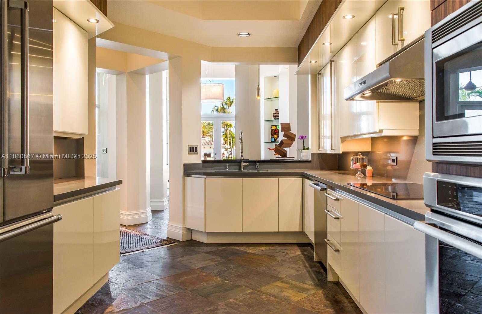 Small Image of 3705 NORTH EAST 214 ST #13, Aventura Number 16