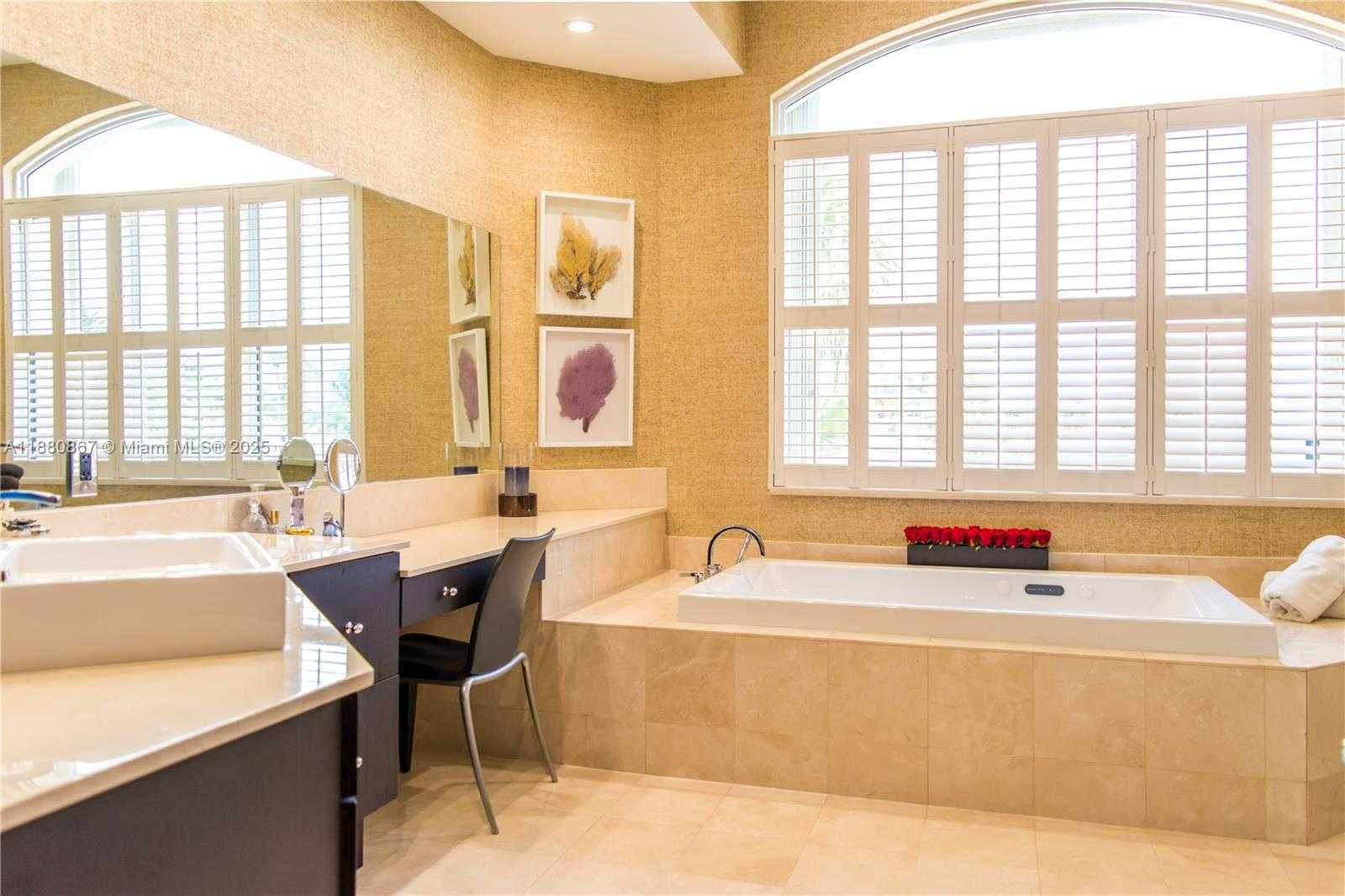 Small Image of 3705 NORTH EAST 214 ST #13, Aventura Number 30