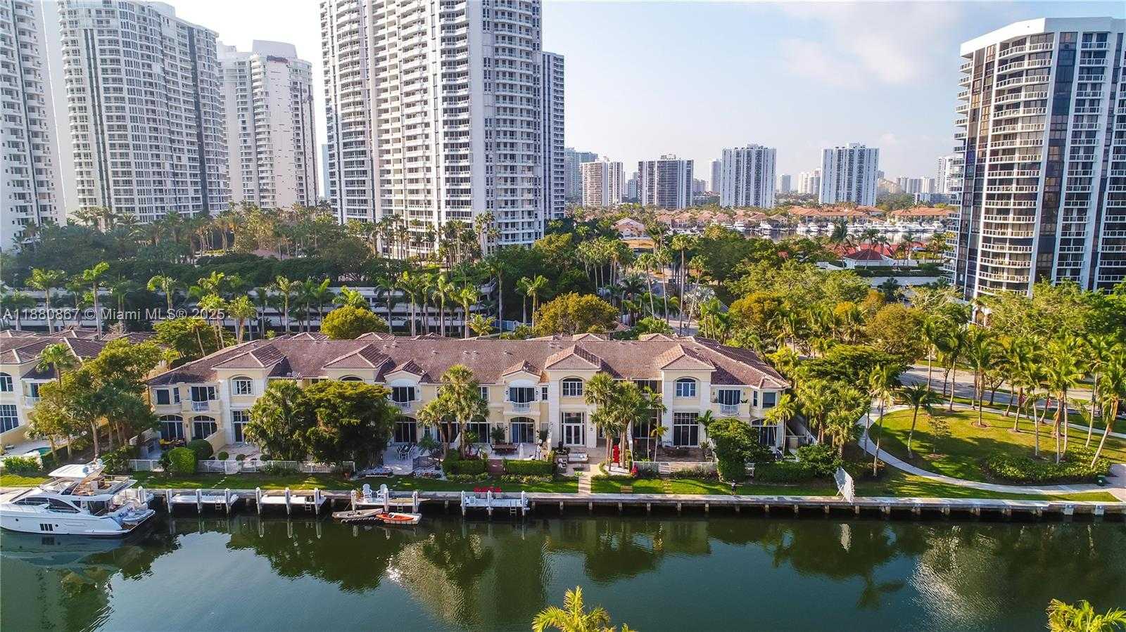 Small Image of 3705 NORTH EAST 214 ST #13, Aventura Number 4