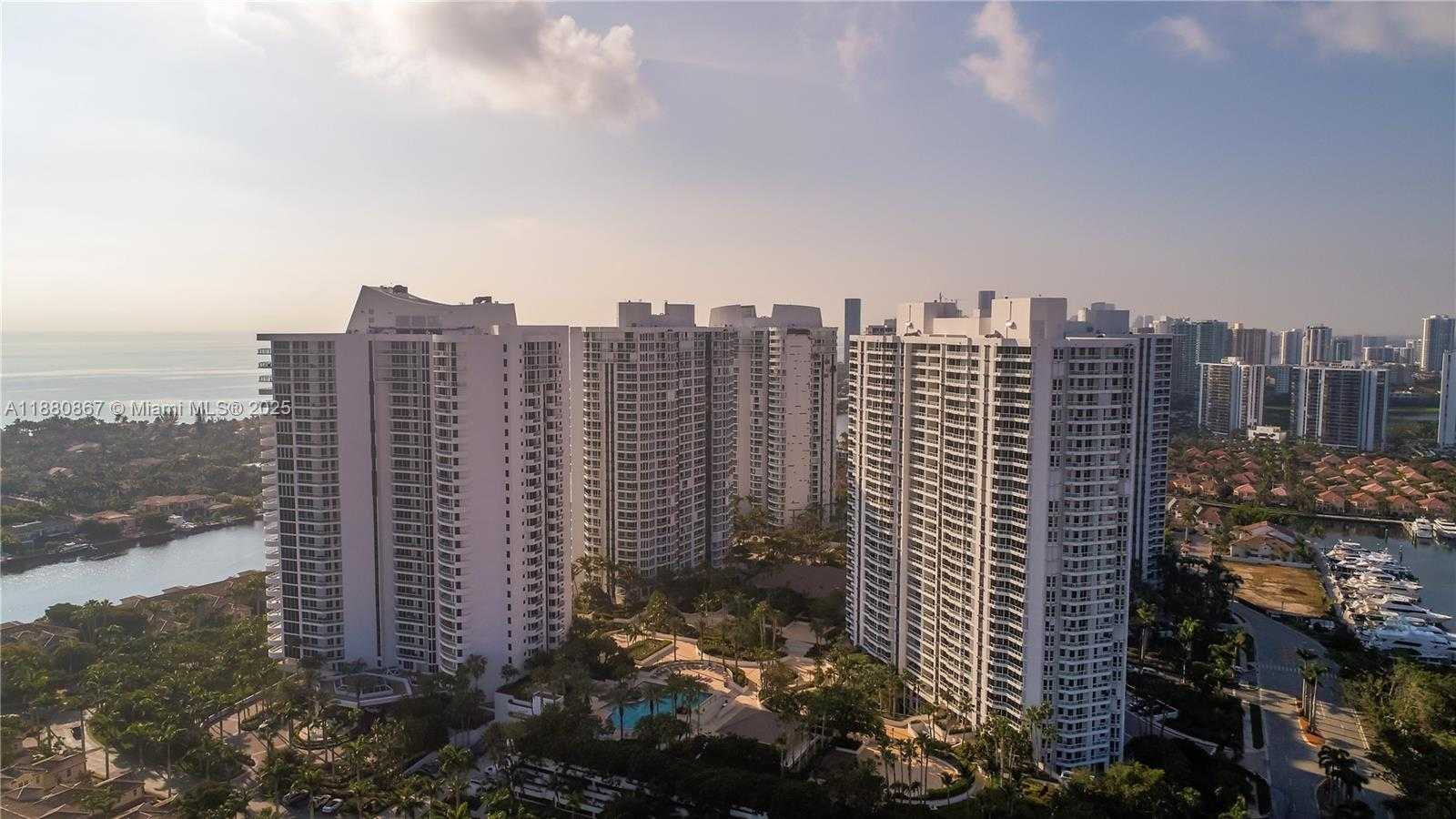 Small Image of 3705 NORTH EAST 214 ST #13, Aventura Number 6
