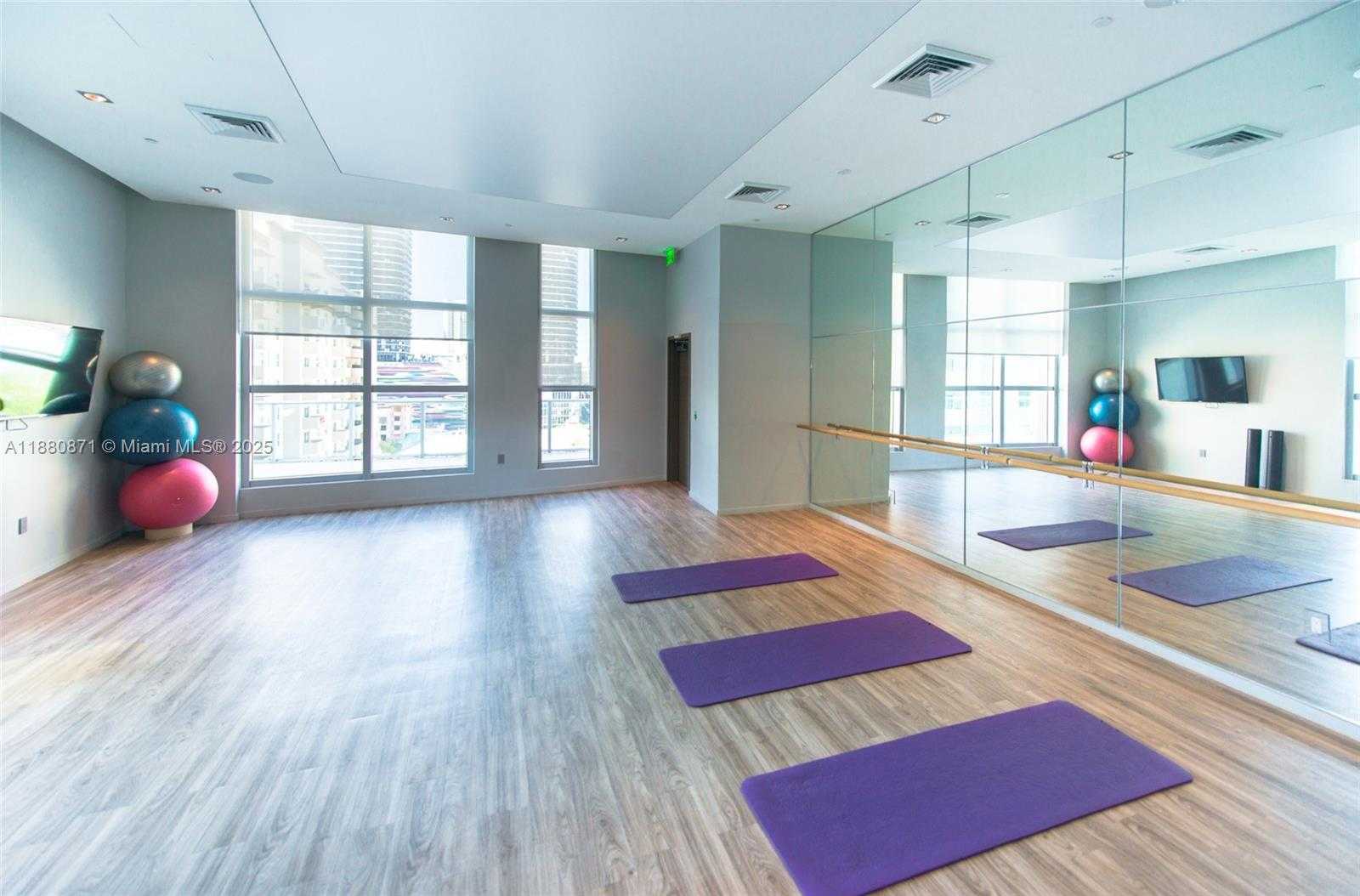 Small Image of 1100 SOUTH MIAMI AVE #3207, Miami Number 29